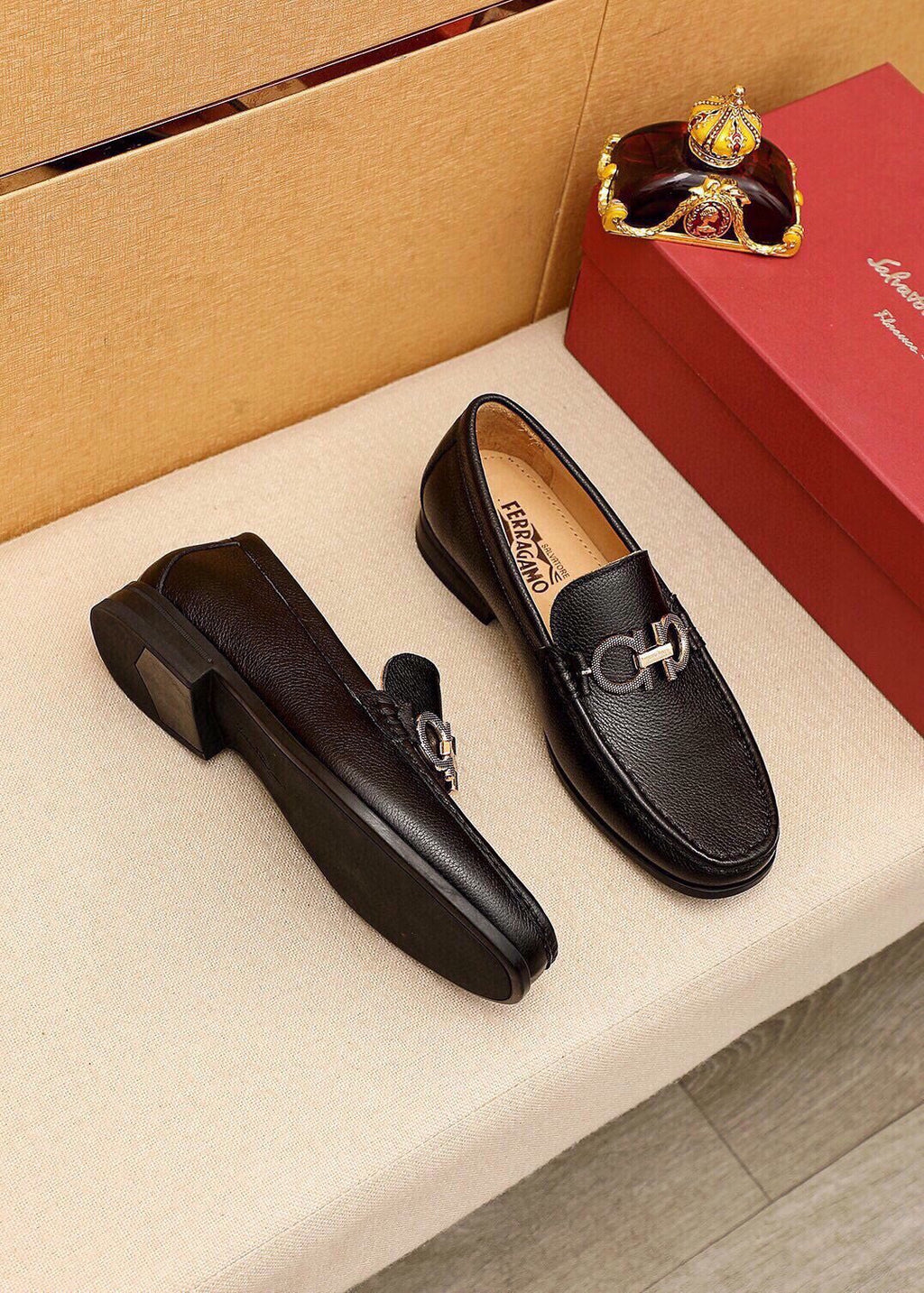 Ferragamo Black Textured Buckle Loafers