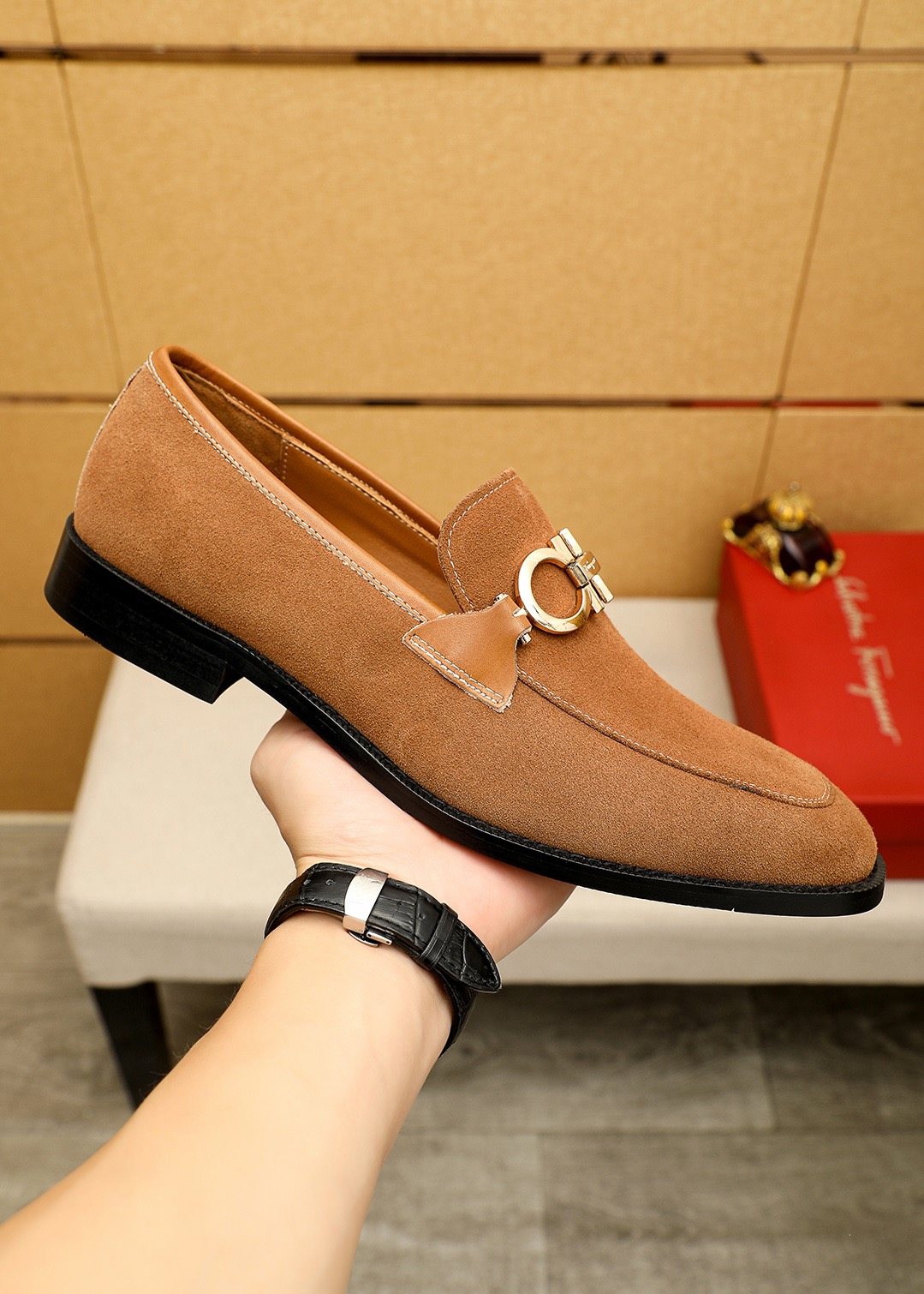 Ferragamo Men's Brown Metal Hardware Loafers
